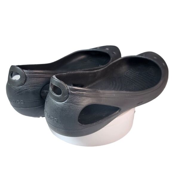 CROCS- Women’s Black Kadee Cutout Work Ballet Flat Round Toe, Size 9 - Picture 8 of 10
